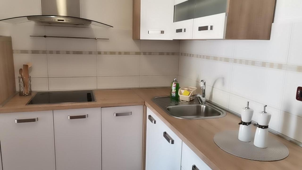 Renato Apartment Bašanija Екстериор снимка